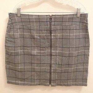 NWOT INC International Concepts Plaid Plus Size Zip Up Mini Skirt